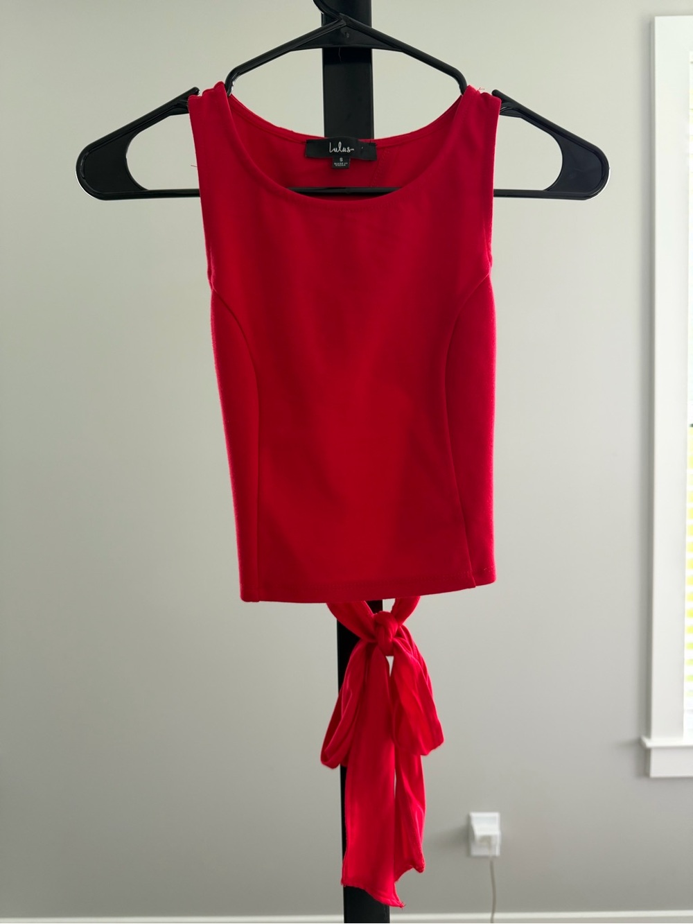 Lulu's Vibrant Red Tie-Back Crop Tank